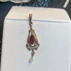 Antique 10K Gold and Red Gem Pendant
